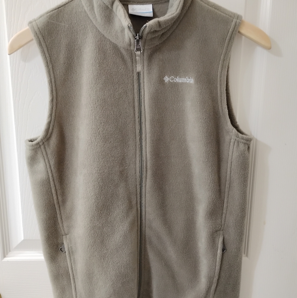 Womens Gray Columbia fleece Vest Large NWoT